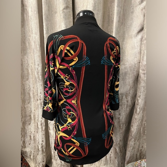 Eva Varro top size small - Picture 2 of 3